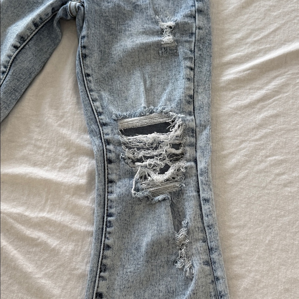 Vervet Los Angeles Womens size 24 Distressed High-Rise Crop Flare Jeans AcidWash - Picture 15 of 16